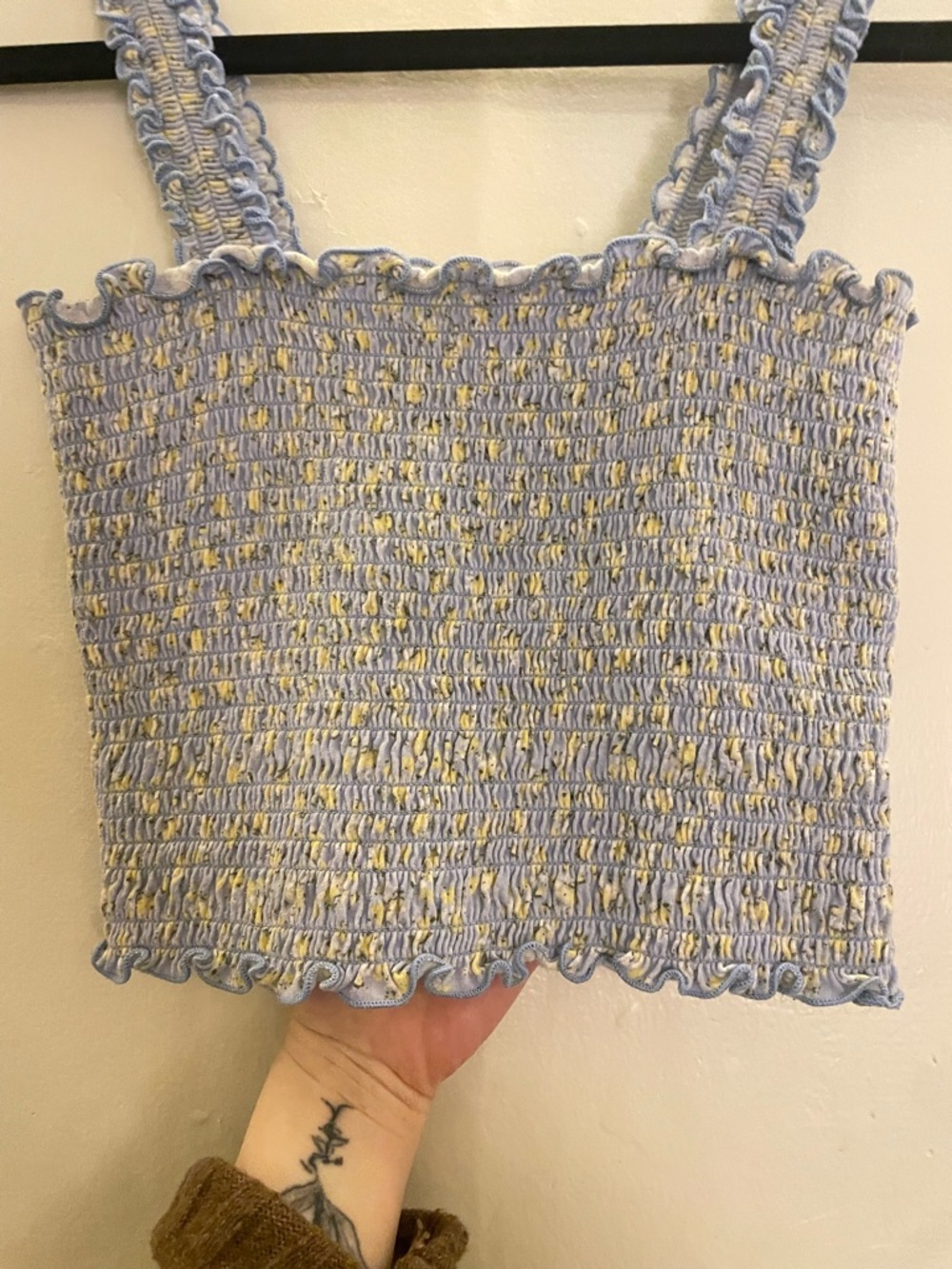 Arizona Jean Company Light Blue Smocked Tank with Yellow Floral Detail Cotton - Picture 4 of 13